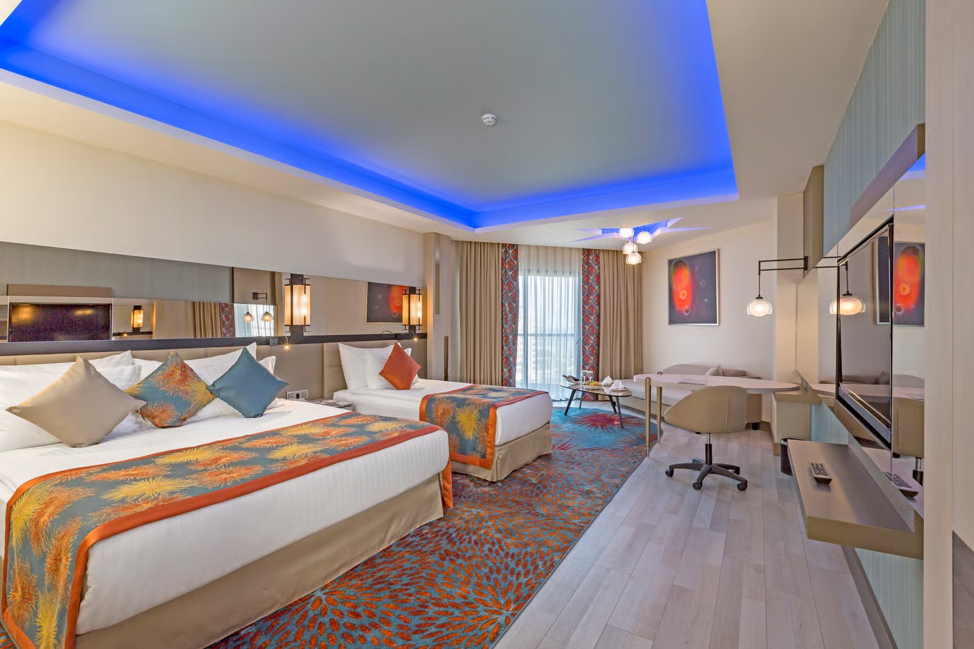 Royal Seginus Hotel Room / Interior